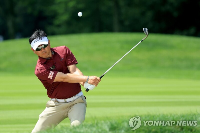 양용은, 시니어 브리티시오픈 골프대회 공동 10위