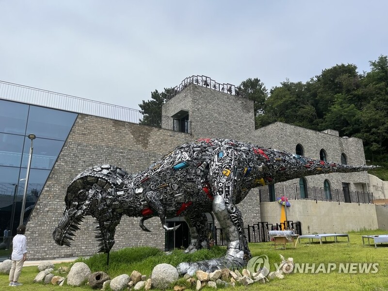 예술작품이 된 폐품…울산서 정크아트 갤러리 첫 개장