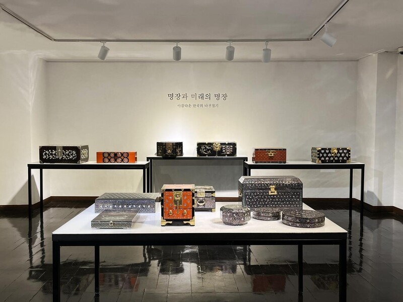 세계 최고 나전칠기 명장들의 수작을 모았다…통인화랑 기획전