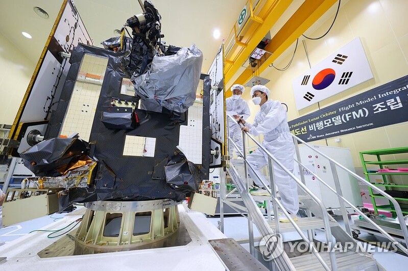 Yonhap Interview) NASA 'impressed' by technical astuteness, dedication of S. Korea's 1st lunar orbiter project: cooperation manager