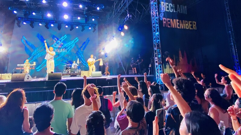 뉴욕커 가슴에 불지른 잔나비, 안녕바다엔 "사랑해, 가지마"