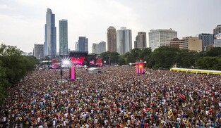 World’s biggest rock festival ‘2022 Lollapalooza’ begins