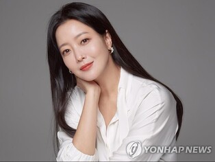 Kim Hee-seon to return to screen through 'Rather Sweet' in 19 years