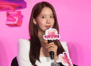 S. Korean girl group Girls' Generation