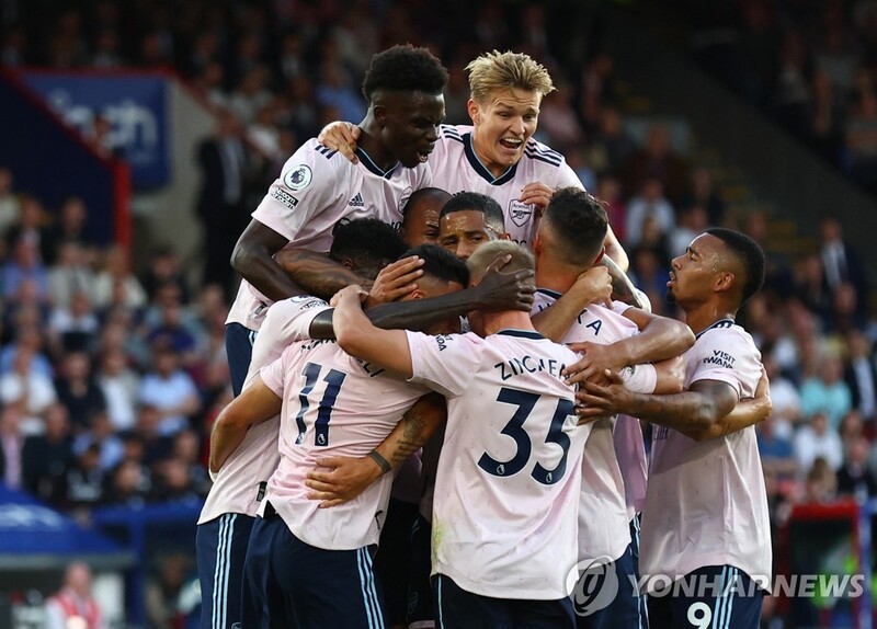 EPL 개막…'마르티넬리 1호 골' 아스널, C.팰리스에 2-0 승리