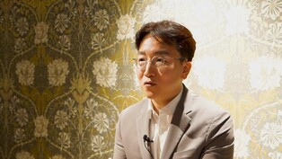 Perspective difference is what makes Woo Young-woo extraordinary