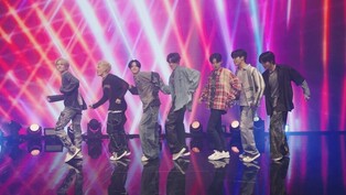 Photos of Treasure  for 'SPECIAL DANCE CHALLENGE HITS COMPILATION (2nd ANNIVER2ARY ver.)'