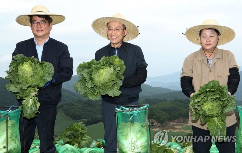추경호 "내년 본예산 올해보다 감축…장차관 보수 10% 반납"