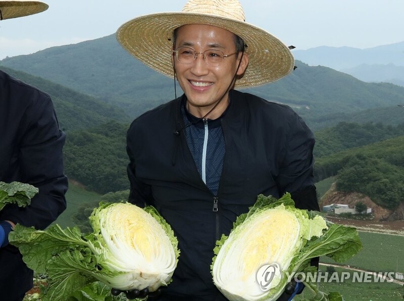 Gov't to cut expenditure next year amid economic challenges: finance minister