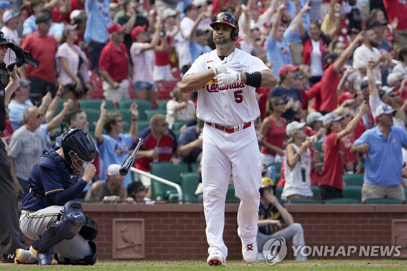 은퇴 앞둔 푸홀스, 시즌 9·10호 홈런 폭발…21번째 10홈런 달성