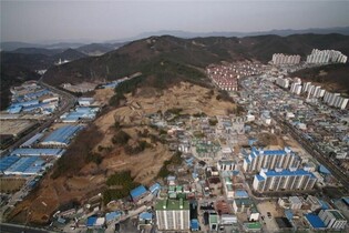 Ancient Tombs in Hwangsang-dong, Gumi partially damaged last year