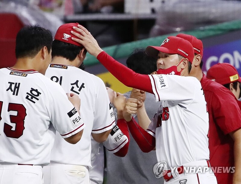 KBO-leading Landers remain on course for history after productive week