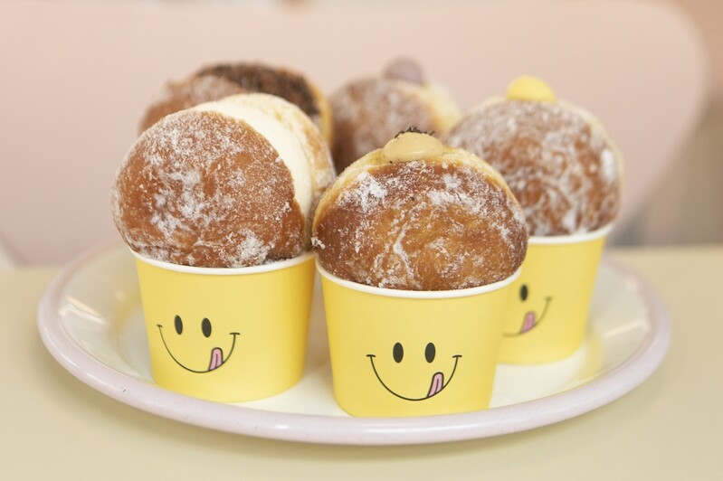 젊은 고객 입맛 잡아라…부산지역 백화점, 디저트 매장 유치