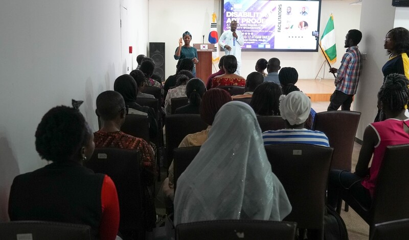 [게시판] 주나이지리아문화원, 현지 장애인 대상 예술 워크숍