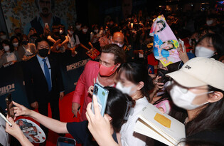 [Moment to Focus] Brad Pitt in Seoul