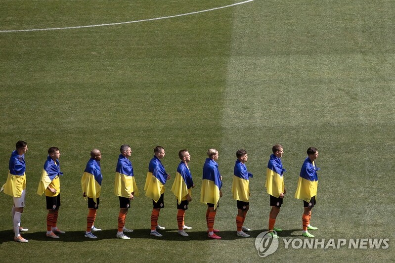 우크라이나 프로축구, 공습경보로 4차례 중단…4시간 이상 소요