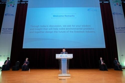 S. Korea hosts int'l forum on sustainable livestock farming