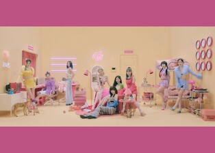 TWICE's first album after extension of contract with JYP Entertainment 'Between 1&2" releases
