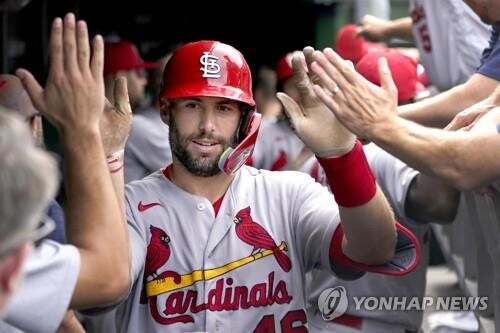 골드슈미트, 2홈런 5타점 폭발…85년 만에 NL 타격 3관왕 도전