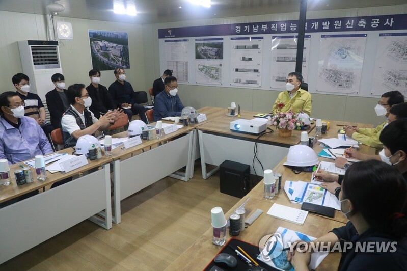 이종욱 조달청장, 추석 전 하도급대금·임금 지급 현장 점검