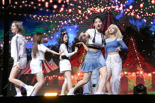 Additional performance photo of Billlie during media showcase of third mini album 'the Billage of perception: Chapter 2'