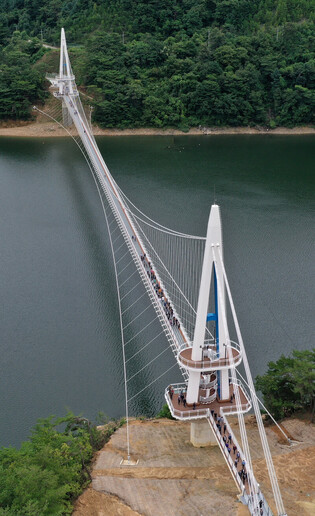 [K-Geography] Bridge reconnects villages in decades