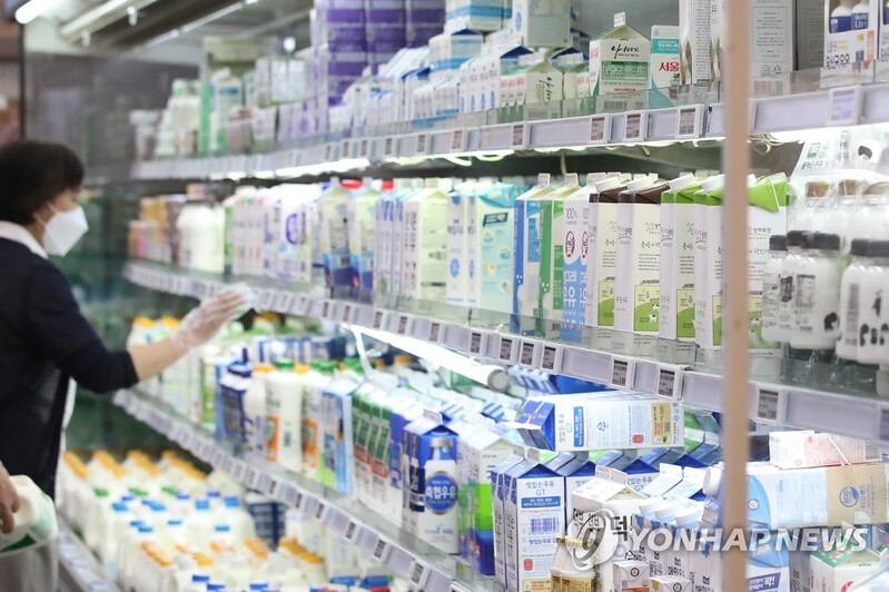 우윳값 제도 개편되나…낙농진흥회 이사회 이달 중순 소집 가닥