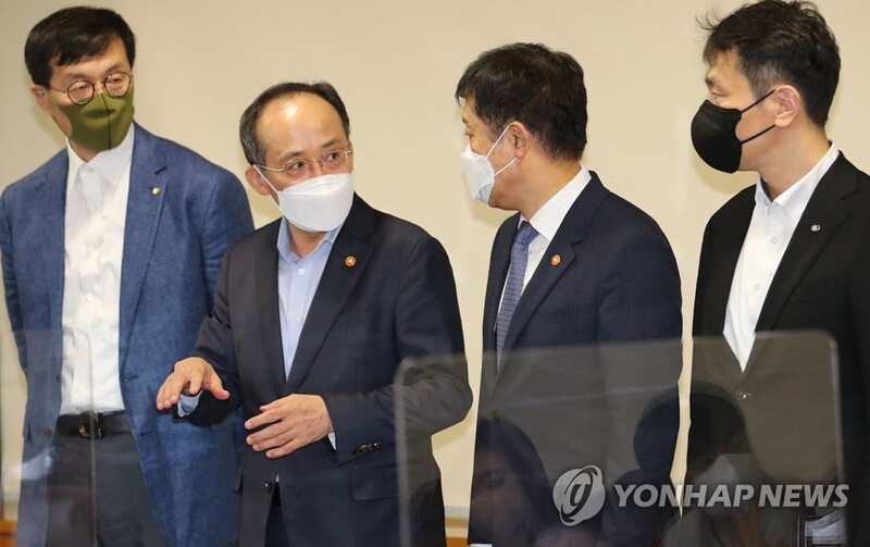 Current account surplus likely to narrow amid energy costs, slowing demand: minister