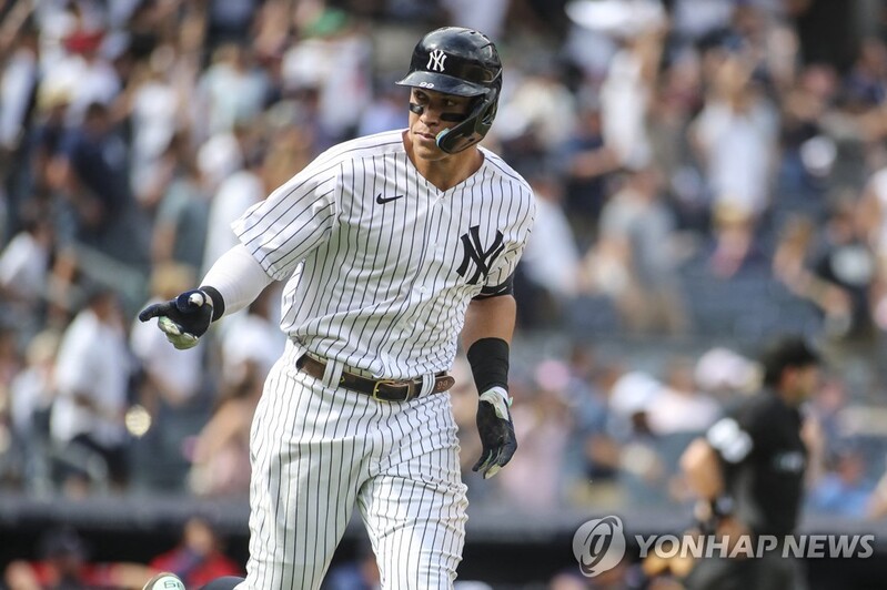 저지, 54호 홈런 날렸다…양키스 우타자 홈런 타이기록