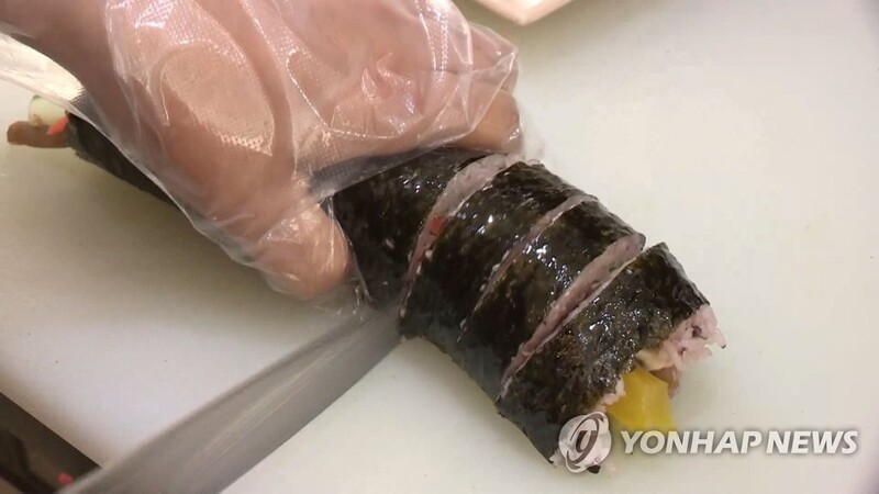 외식비 지속 상승…김밥 평균가격 3천원 넘어