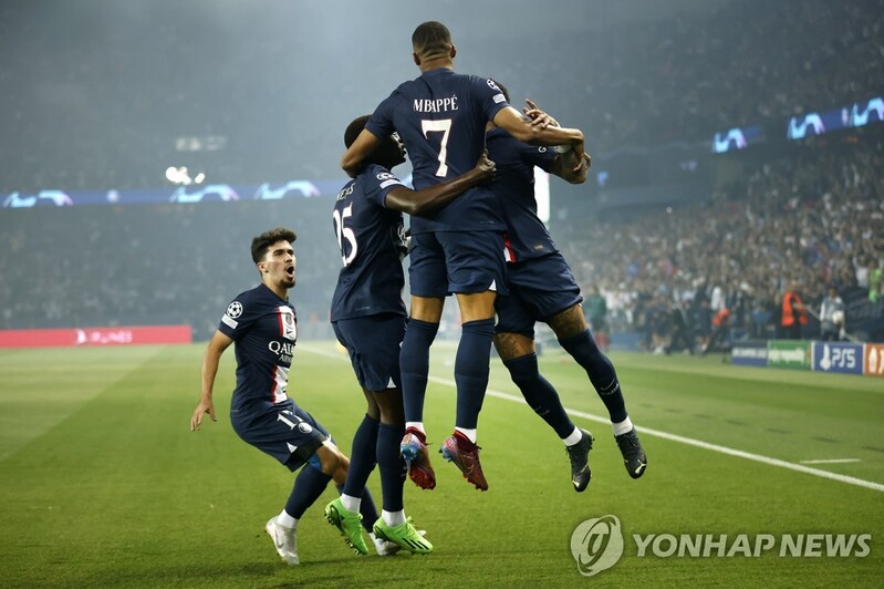 '음바페 멀티골' PSG, 유벤투스 2-1 제압…UCL 첫 승 신고