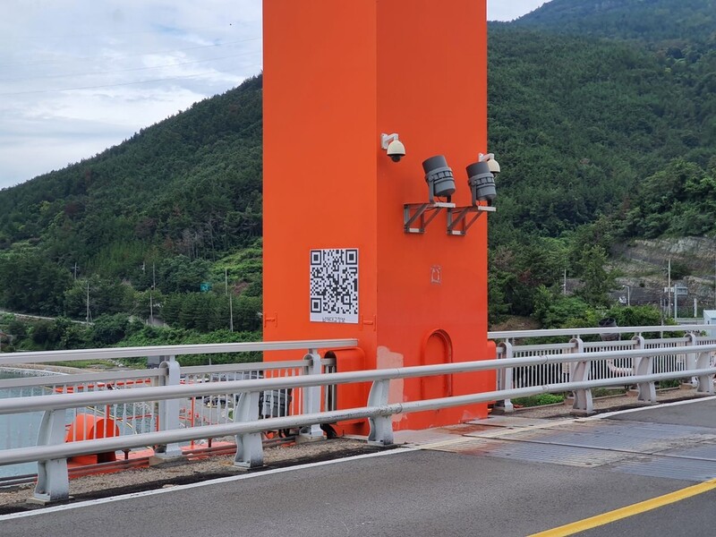 남해대교 관련 정보 실시간 제공…'원거리 QR패널' 시범 도입