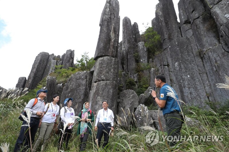 무등산 주상절리에 '눈이 번쩍'…유네스코 재인증 실사