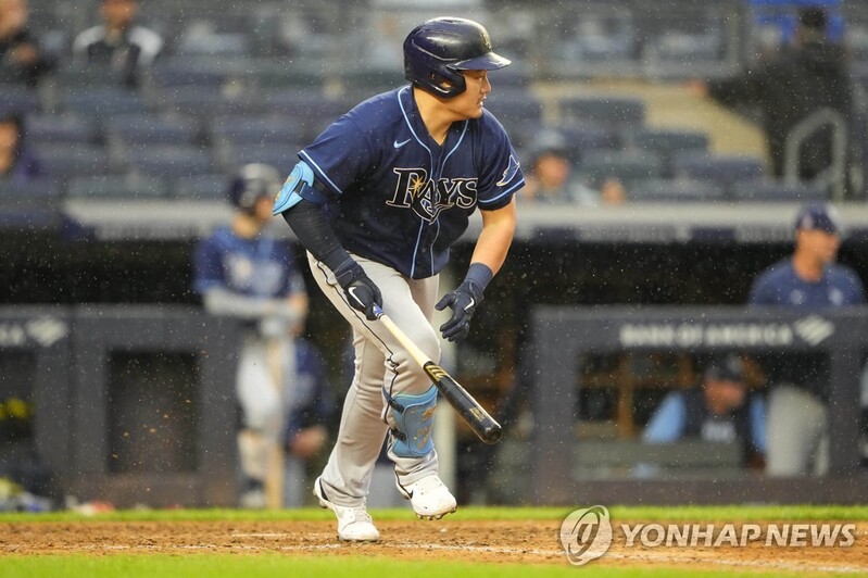 '4경기 무안타' 최지만, 우완투수 상대로도 결장…팀은 3연패