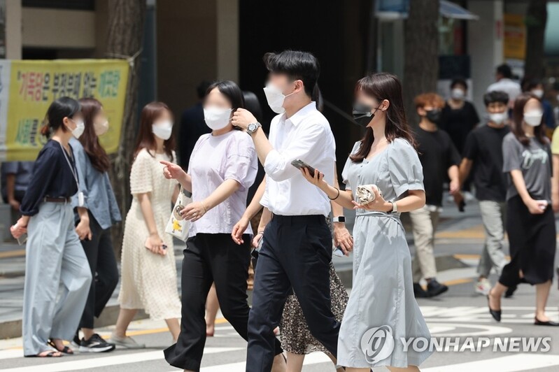 S. Korea plans to lift mask mandate for outdoor sporting events, concerts