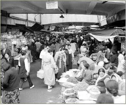 [사진 속 어제와 오늘] 한가위 풍경②