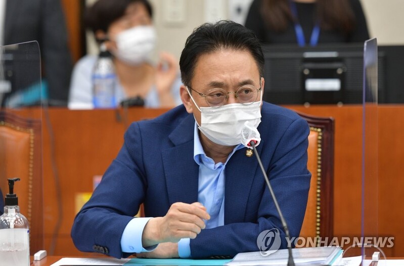 외국산 담배 파는 고속도로 휴게소 전국 7곳뿐…"KT&G 시장독점"