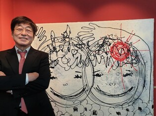 S.Korean singer Kim Chang-wan to host first solo exhibition