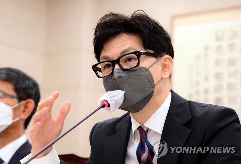 한동훈 "윤석열차, 표현의 자유…혐오 확대는 반대"