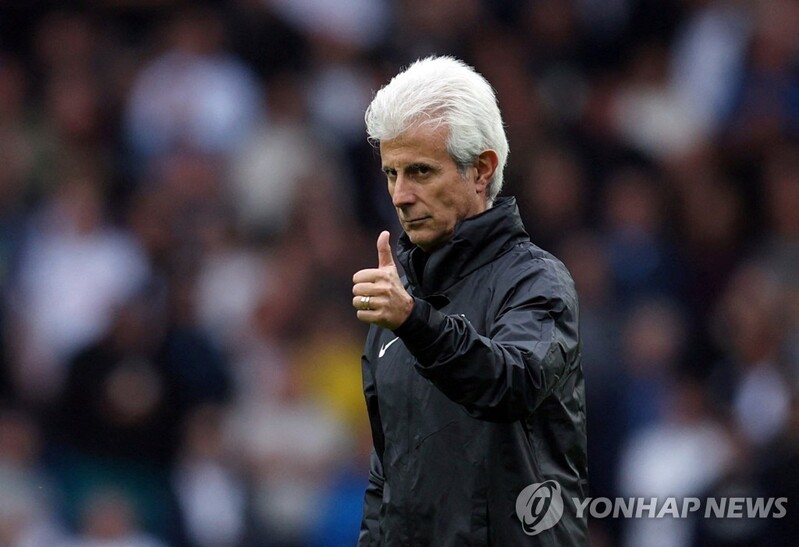 손흥민, 故토트넘 코치 애도…"힘든 시간 이겨내게 도와준 분"