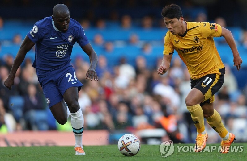 부상 회복 황희찬 교체 투입…울버햄프턴은 첼시에 0-3 완패