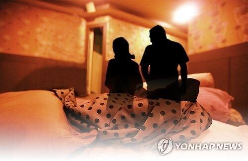 '불편한 진실을 마주하다'…반 성매매 기획전 개막