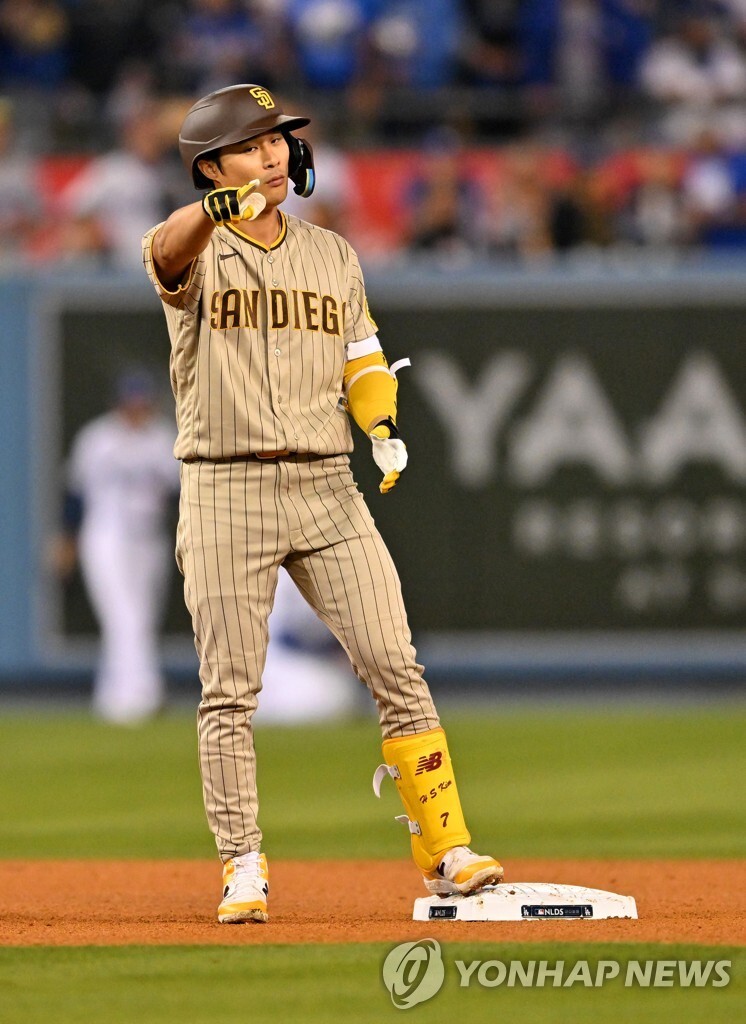 MLB 멜빈 감독, 김하성 허슬플레이 극찬 "영감 주는 선수"