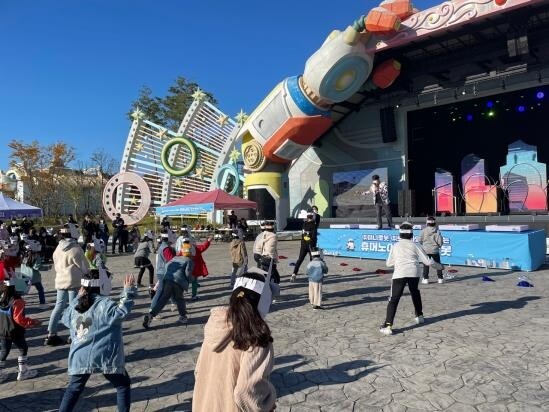 드론·로봇체험까지…더 재미있어진 마산로봇랜드 테마파크