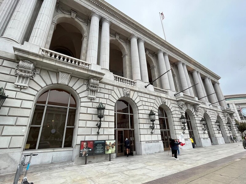 [월드&포토] 美 샌프란시스코 전쟁기념센터 '흔든' K-댄스