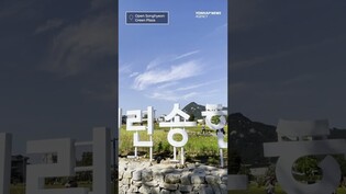 Take a stroll through the green open space in the heart of Seoul!