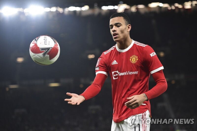 '성폭행 혐의' 맨유 그린우드, 보석 조건 위반으로 다시 체포