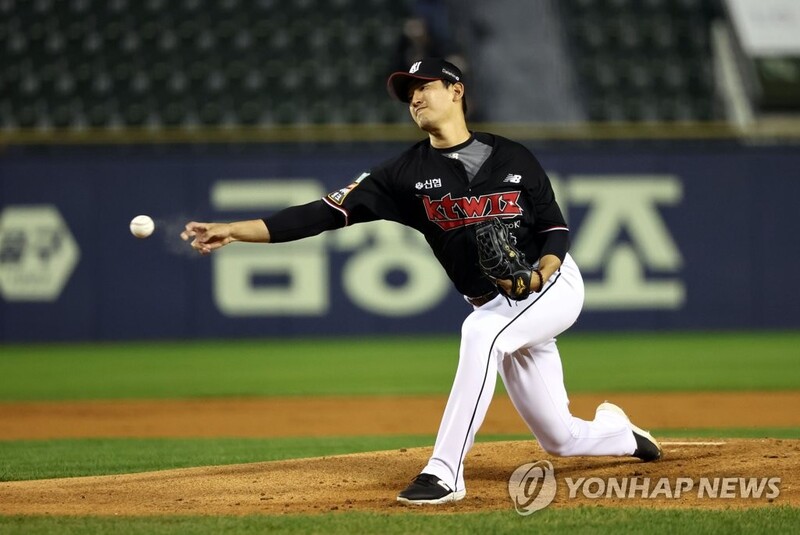Right-handers to duel in 1st KBO postseason starts