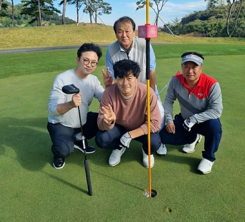 [OK!제보] 1억6천만분의 1의 행운…40대 공무원 하루 2연속 홀인원