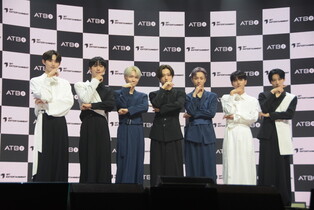 Individual and group photos of ATBO at media showcase of 'The Beginning 始作'